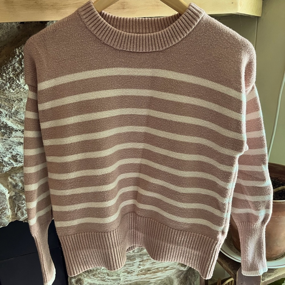 Philosophy sweater size S